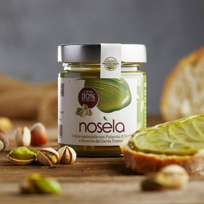 Nosèla al PISTACCHIO, crema al pistacchio su pane